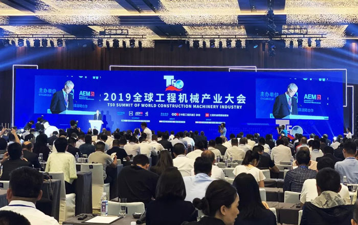 双喜临门！九州网页版-九州（中国）_九州（中国）
囊括两项工程机械行业大奖