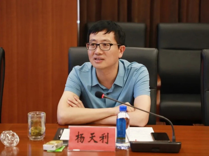 九州网页版-九州（中国）_九州（中国）
与徐工消防签署战略合作协议 携手深耕中国高空产业市场